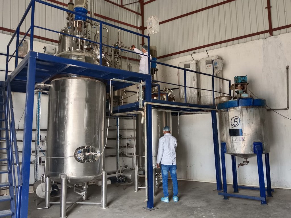 Fermentation plant with bioreactors